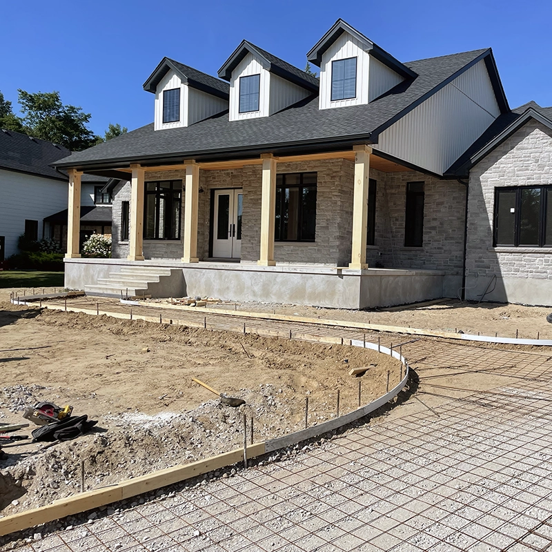 Custom Concrete Driveway and Sidewalk